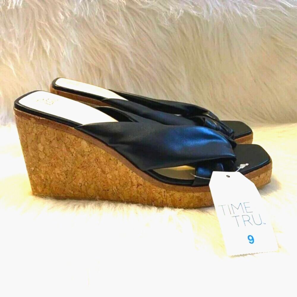 Size: 9 . Wedge High Heel Sandals ...... Black . Time and Tru . New w/ Tags - Picture 6 of 10